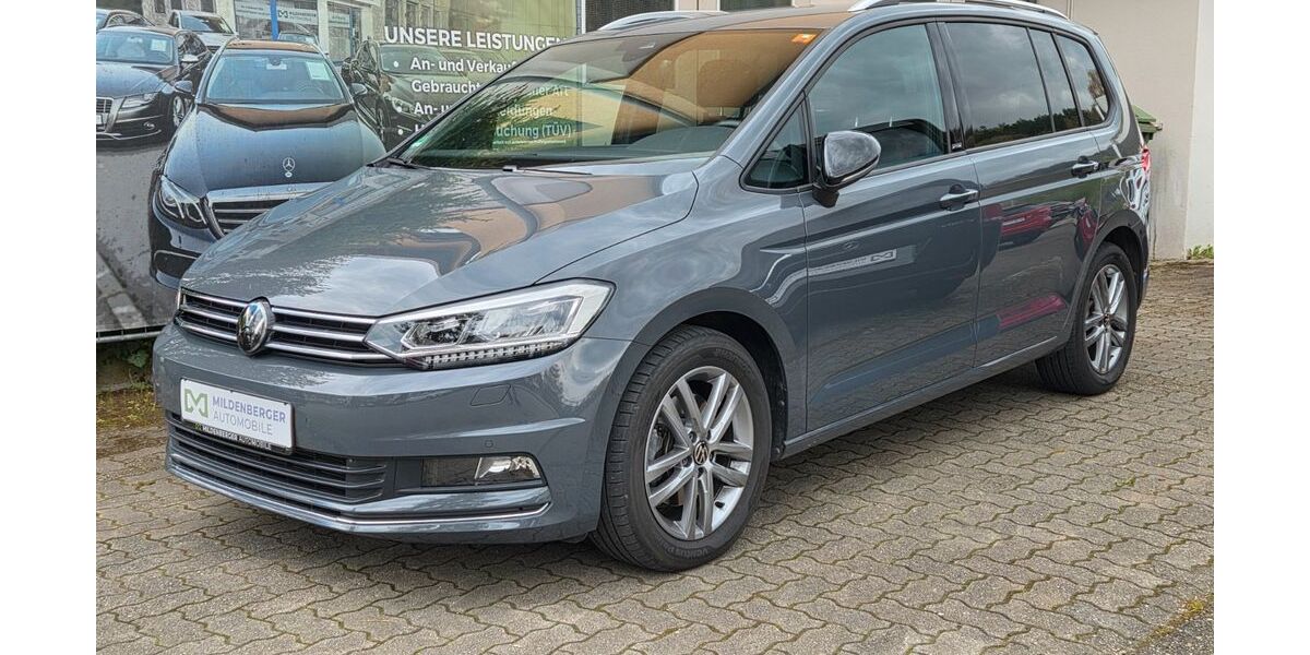 VW Touran 44.500 km 28.990 &euro; Baden-Württemberg - Nagold 72202
