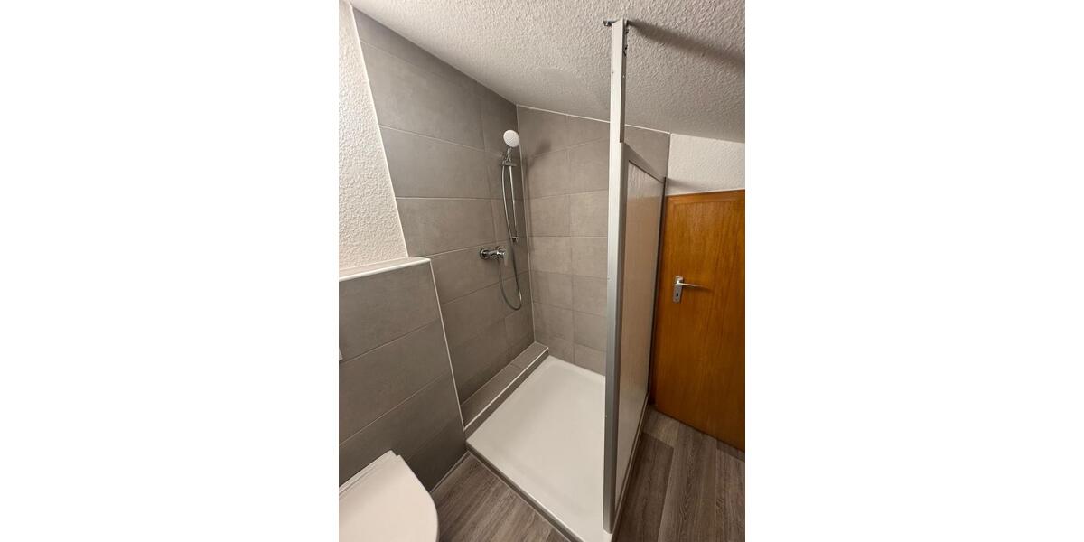 Dachgeschoßwohnung Northeim - 2 Zimmer, 65 m&sup2;, 430&euro; | Angebot:25143289