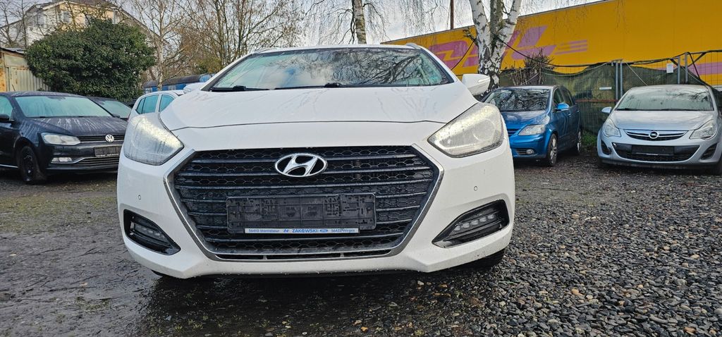 Hyundai i40 287.855 km 6.500 &euro; Wiesbaden 65201