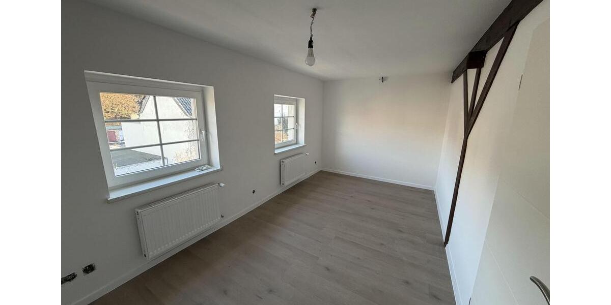Dachgeschoßwohnung Eberswalde - 3 Zimmer, 85 m&sup2;, 935&euro; | Angebot:26038830