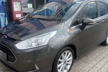 Ford B-Max 92.517 km 7.999 &euro; Paderborn 33104