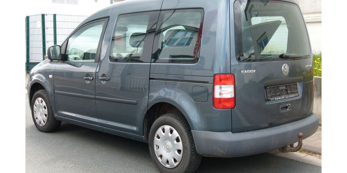 VW Caddy 171.000 km 4.500 &euro; Rosbach v.d.H. 61191