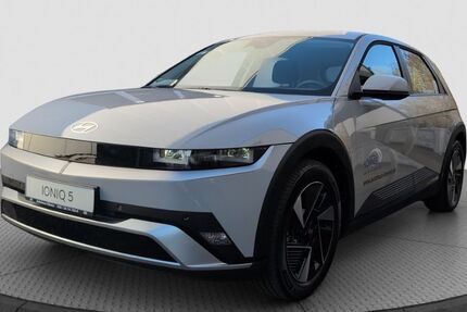 Hyundai IONIQ 5 6.500 km 37.995 € Berlin 12683