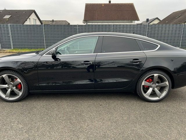 Audi A5 242.000 km 9.400 € Oberhausen-Rheinhauesen 68794