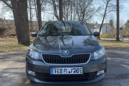 Skoda Fabia 31.000 km 11.000 &euro; Geretsried 82538