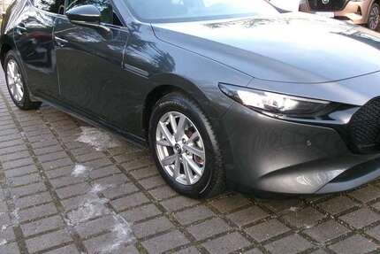 Mazda 3 14.648 km 23.990 &euro; Berlin 13407