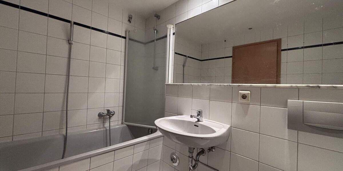Etagenwohnung Mönchengladbach Dorthausen - 4 Zimmer, 95 m&sup2;, 189.000&euro; | Angebot:24794492