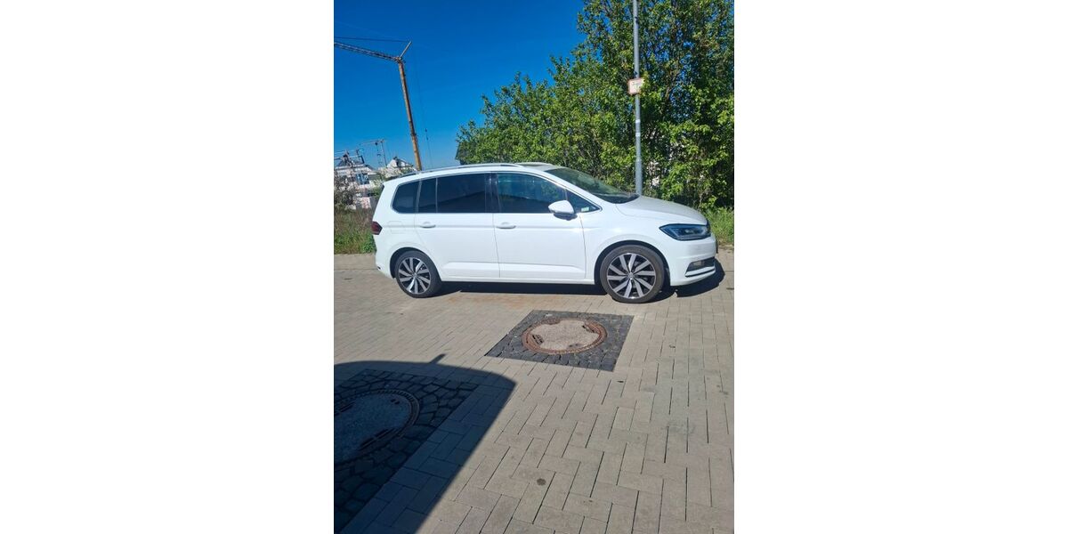 VW Touran 240.100 km 12.000 &euro; Gießen 35396