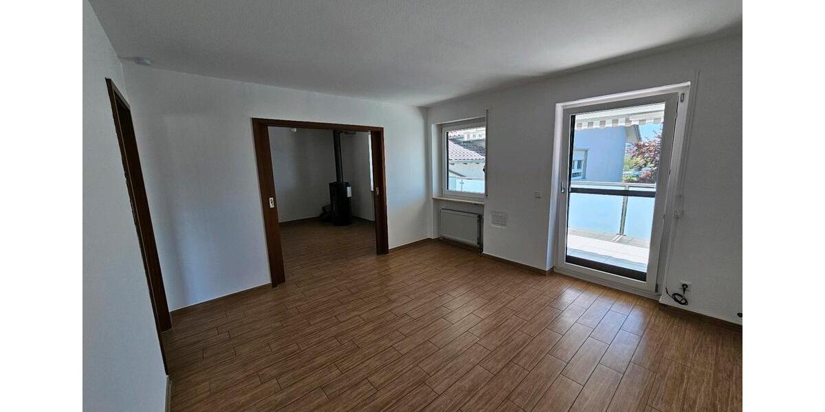 Etagenwohnung Neuenstadt am Kocher - 5.5 Zimmer, 144 m&sup2;, 1.800&euro; | Angebot:26322304