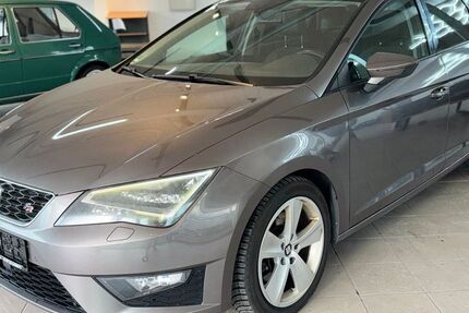 Seat Leon 207.562 km 9.299 &euro; Obersulm 74182