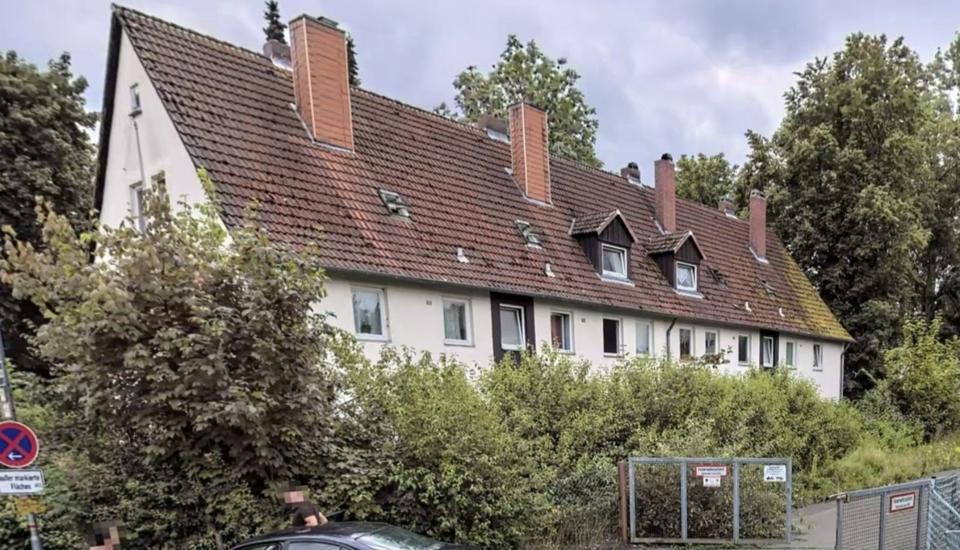 Renditeobjekt mit 12 Einheiten & großem Grundstück