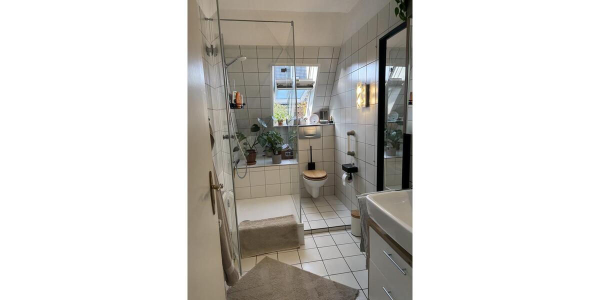 Dachgeschoßwohnung Hasbergen - 3 Zimmer, 65 m&sup2;, 850&euro; | Angebot:25895360