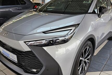 Toyota C-HR 15.000 km 27.890 € Paderborn 33104