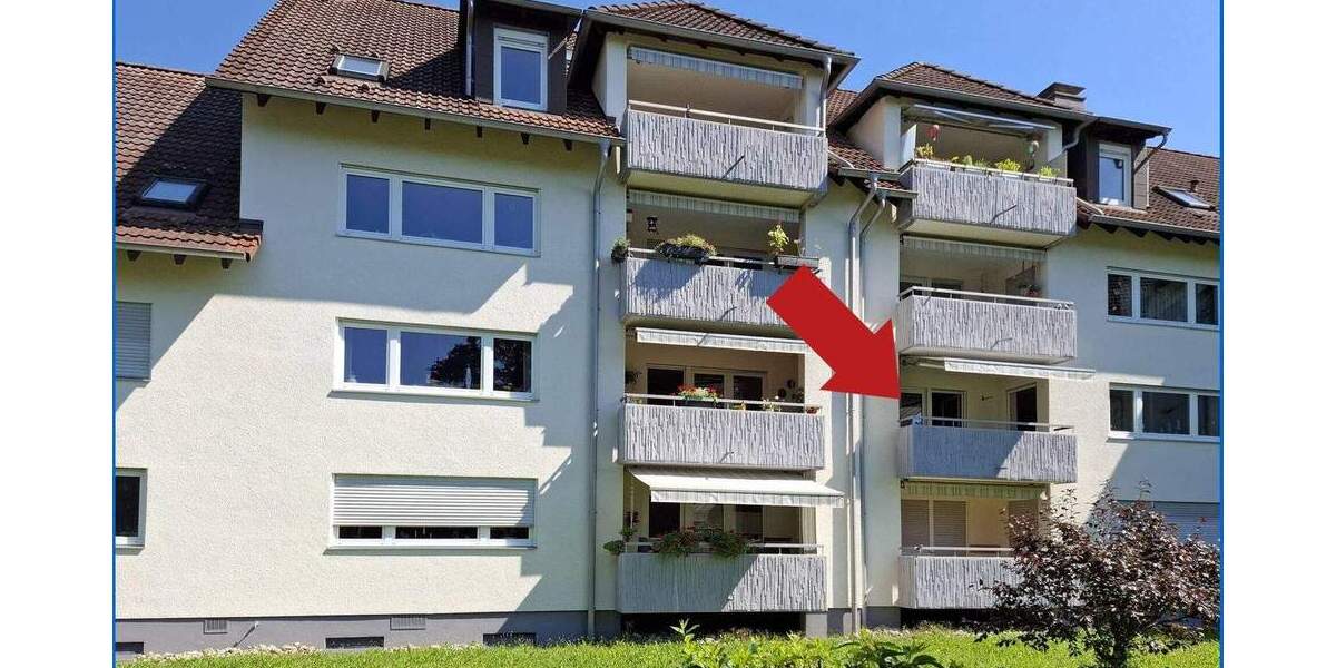 Bezugsfreie Charmante 3 Zimmer Wohnung im 1.OG mit Balkon, Garage, Stellplatz und Einbauküche. 3 zimmer