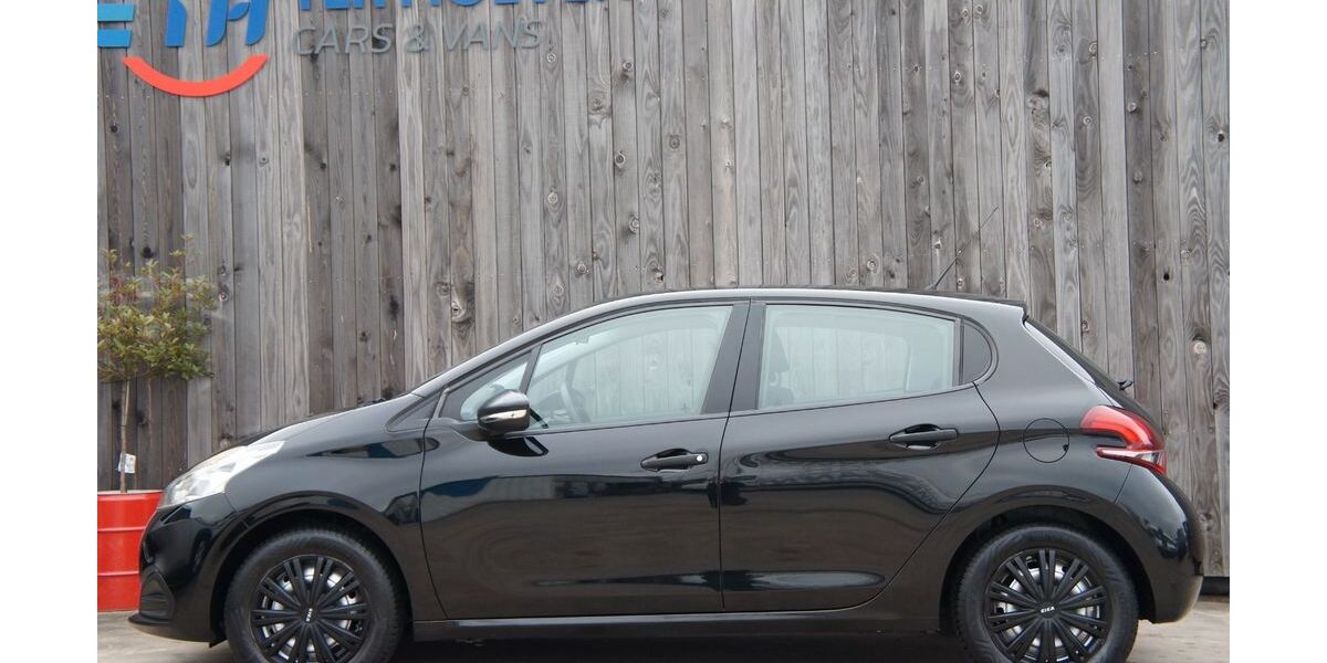 Peugeot 208 172.379 km 3.600 &euro; Bad Bentheim 48455