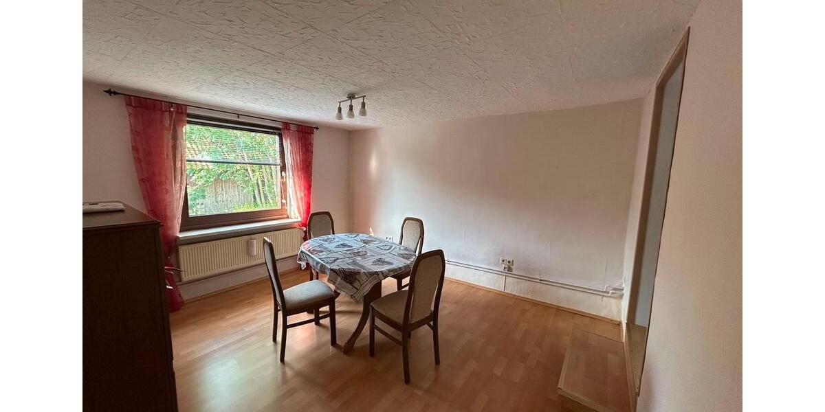 Einfamilienhaus Einbeck - 9 Zimmer, 180 m&sup2;, 63.000&euro; | Angebot:27121688