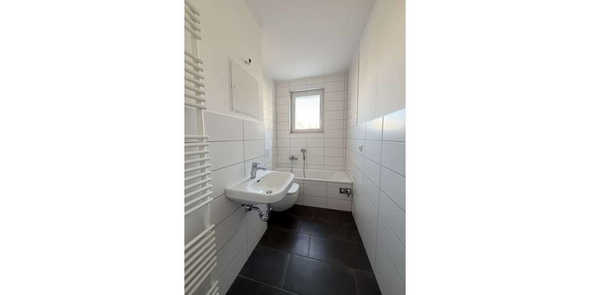 Etagenwohnung Mühlhausen Görmar - 3 Zimmer, 60 m&sup2;, 423&euro; | Angebot:25627010