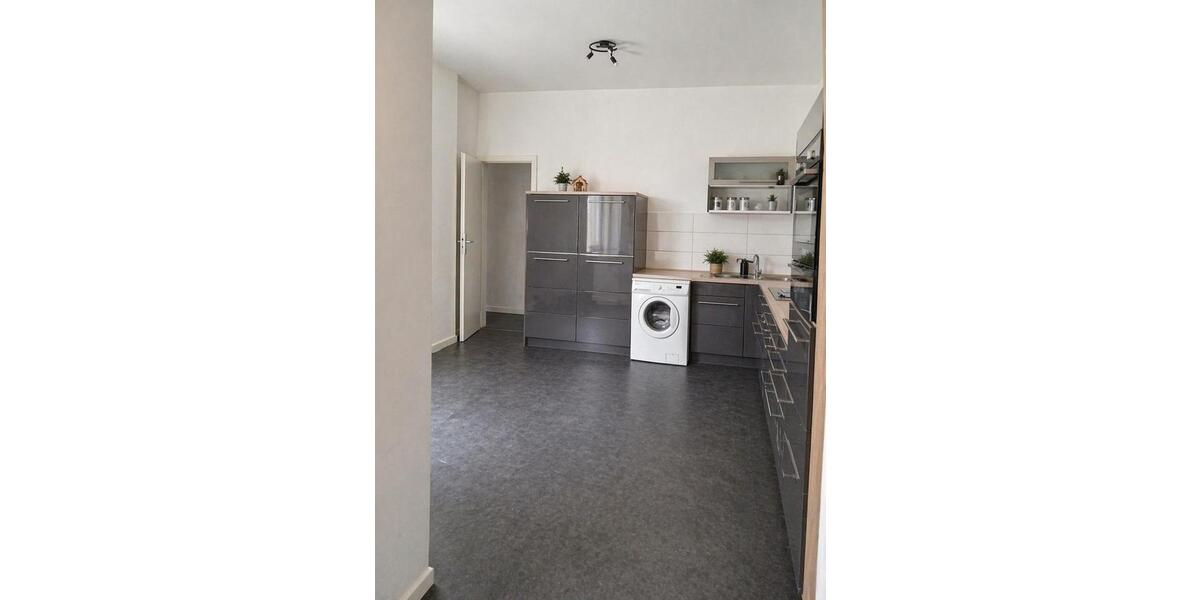 Etagenwohnung Zeitz - 5 Zimmer, 92 m&sup2;, 550&euro; | Angebot:26402557