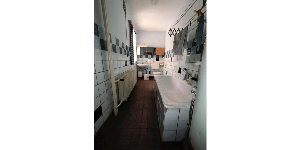 Einfamilienhaus Nebra (Unstrut) - 7 Zimmer, 145 m&sup2;, 99.500&euro; | Angebot:26418663