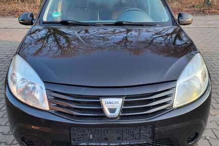Dacia Sandero 174.000 km 1.100 &euro; Winsen (Luhe) 21423
