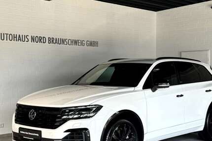 VW Touareg 174.615 km 52.490 € Braunschweig 38112