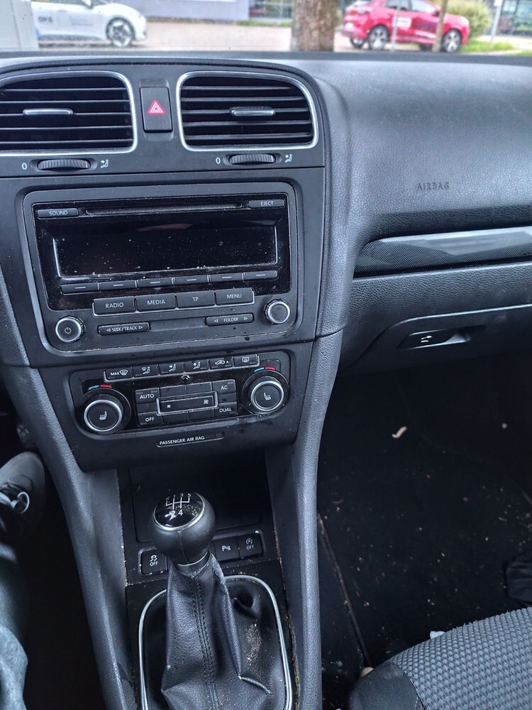 VW Golf 6 Variant Highline 289.312 km 3.500 € Durlangen 73568