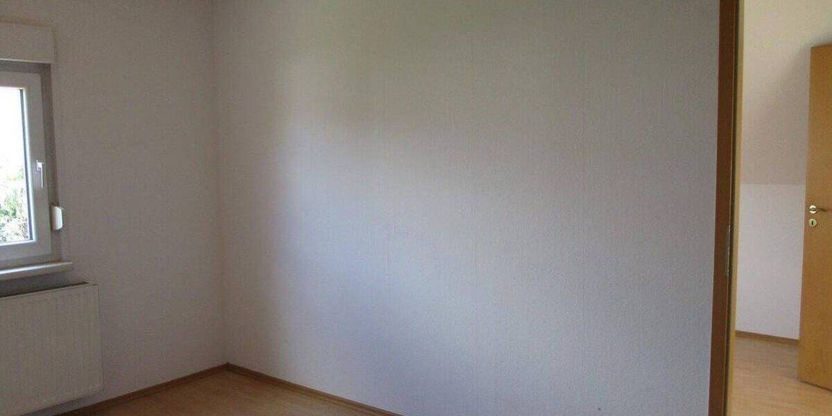 Einfamilienhaus Friedberg Bruchenbrücken - 7 Zimmer, 132 m&sup2;, 1.500&euro; | Angebot:26891993