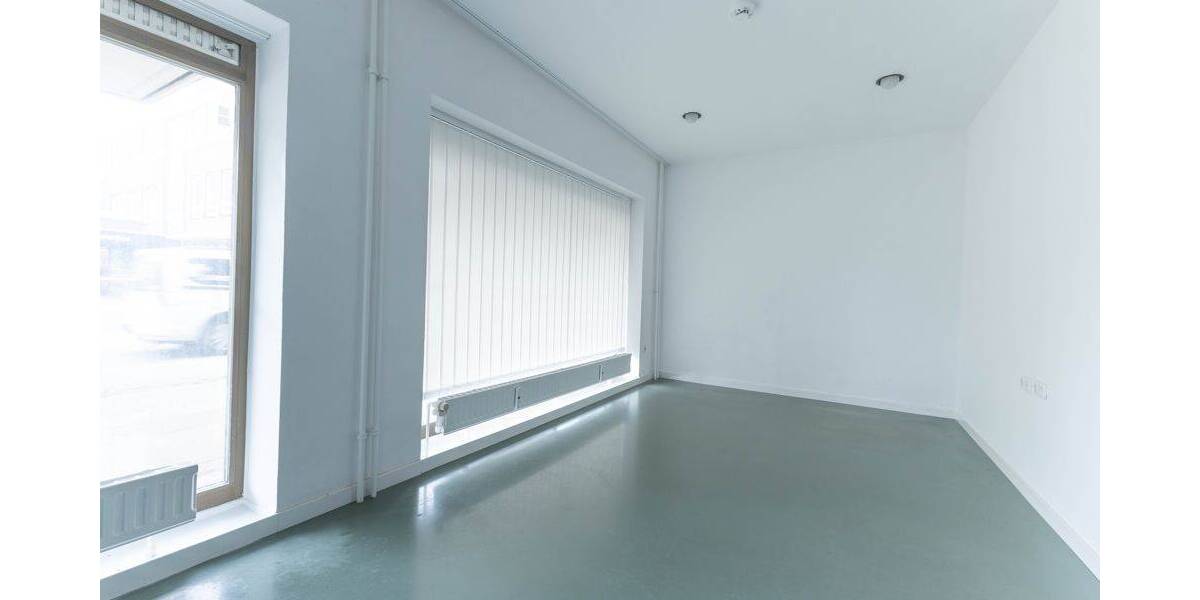 Gewerbeobjekt Heide - 8 Zimmer, 300 m&sup2;, 2.500&euro; | Angebot:26886401