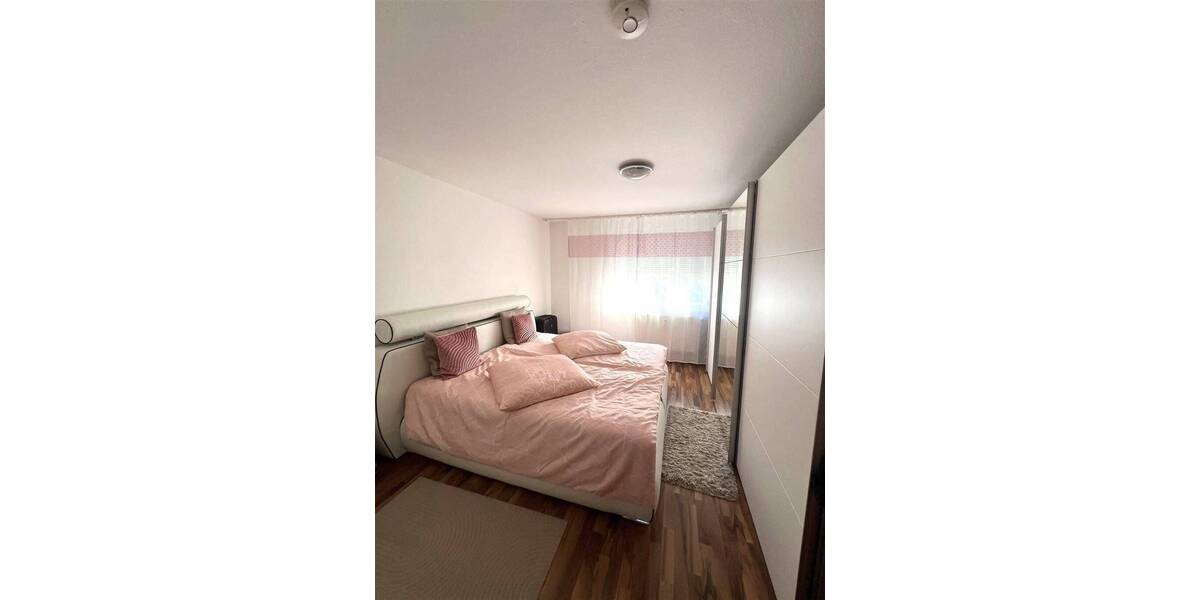 Etagenwohnung Ulm Mitte - 4 Zimmer, 80 m&sup2;, 199.000&euro; | Angebot:26858592
