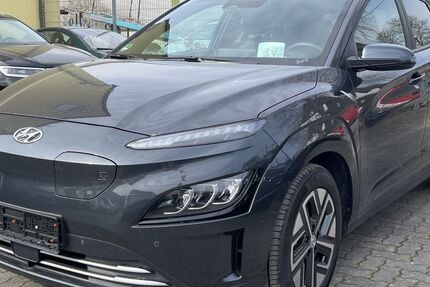 Hyundai KONA 23.597 km 26.000 &euro; Eitorf 53783