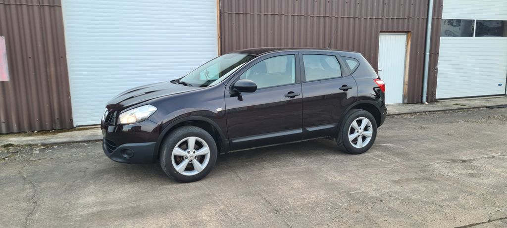 Nissan Qashqai 100.000 km 6.990 &euro; Kalefeld-Echte 37589
