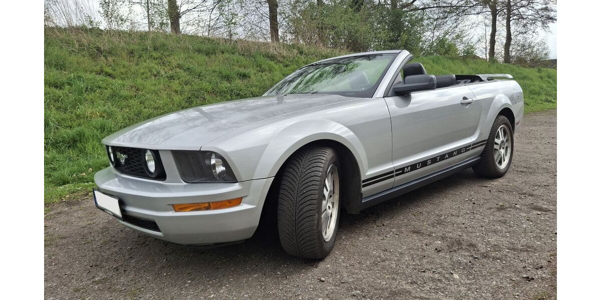 Ford Mustang 159.070 km 9.850 &euro; Bruchhausen-Vilsen 27305