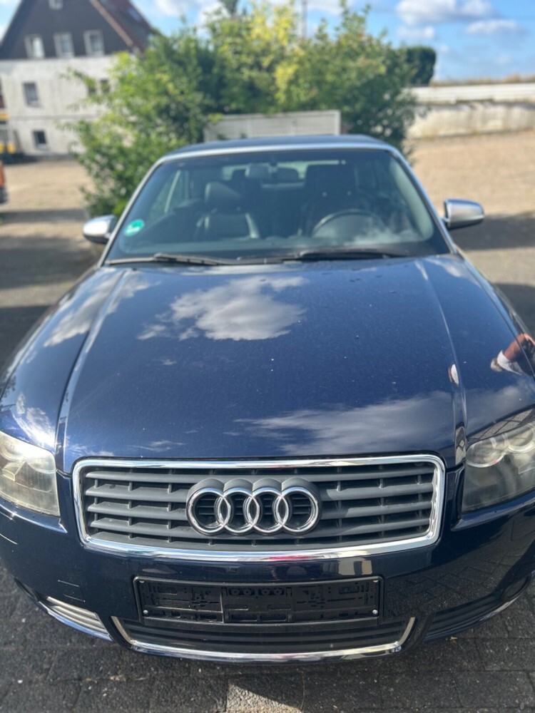 Audi A4 192.000 km 6.150 € Dortmund 44135