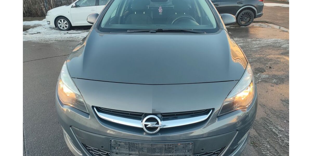 Opel Astra 215.990 km 4.490 &euro; Hannover 30519