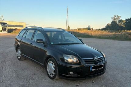 Toyota Avensis 145.000 km 5.200 € Rostock 18146