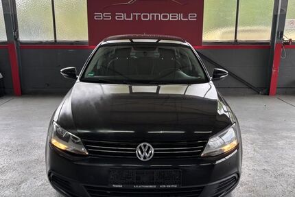 VW Jetta 292.346 km 2.890 &euro; neuwied 56567