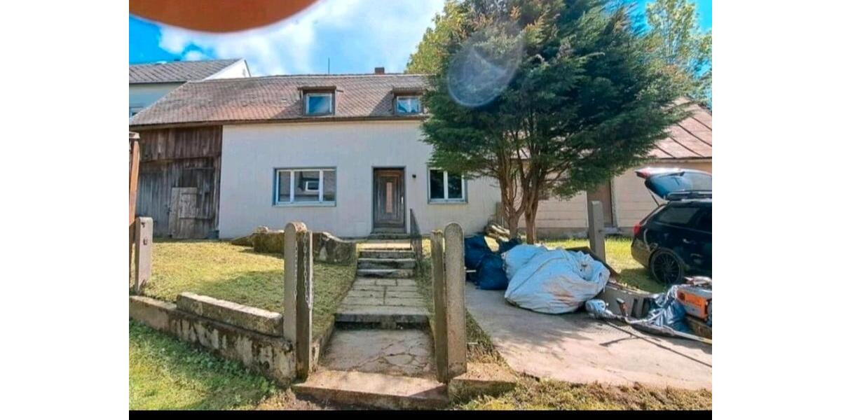 Einfamilienhaus Arzberg - 4 Zimmer, 120 m&sup2;, 22.000&euro; | Angebot:27024454