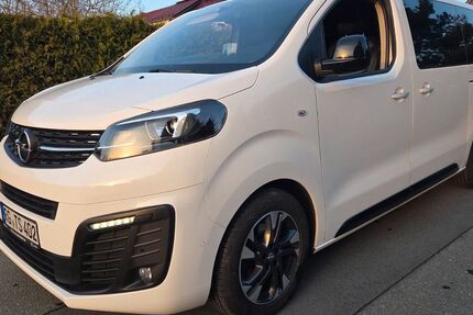 Opel Zafira Life 104.500 km 28.900 &euro; Zeithain 01619