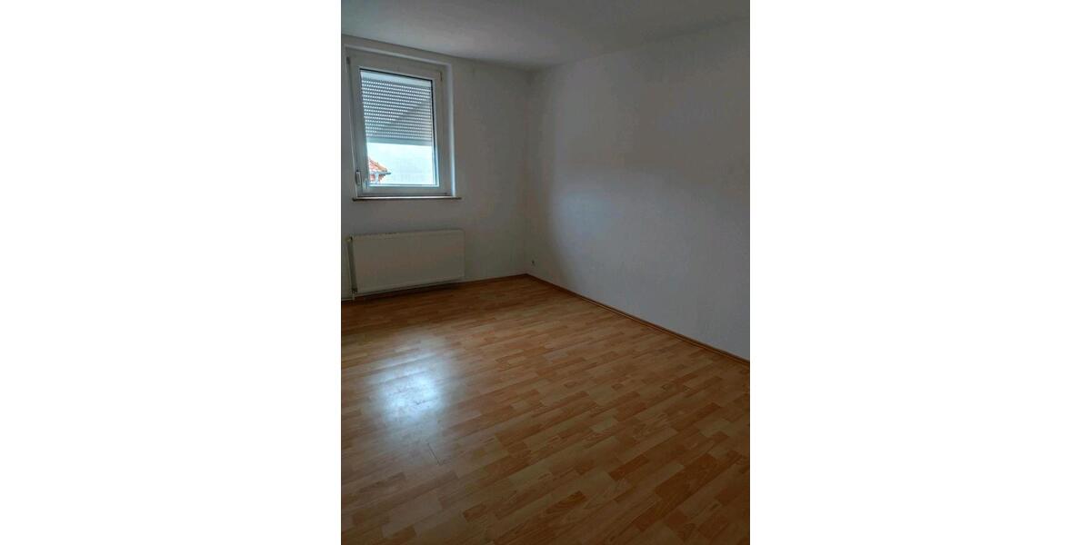 Dachgeschoßwohnung Neuruppin - 3 Zimmer, 78 m&sup2;, 130.000&euro; | Angebot:26826979