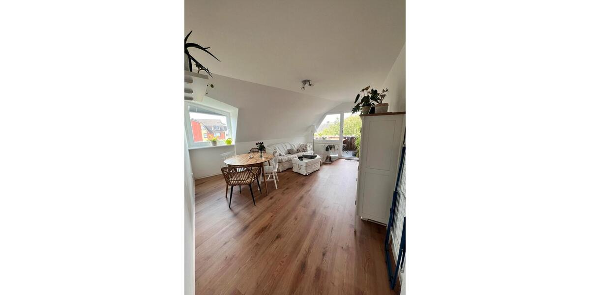 Dachgeschoßwohnung Hamburg Hamburg-Mitte - 2 Zimmer, 48 m&sup2;, 720&euro; | Angebot:25381909