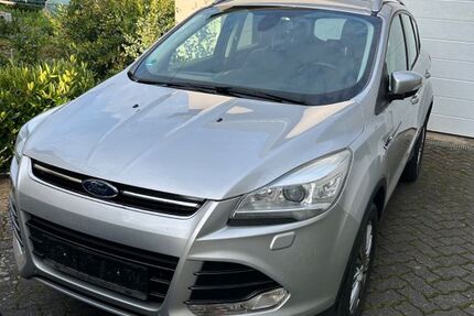 Ford Kuga 97.000 km 10.200 € Bodenbach 53539