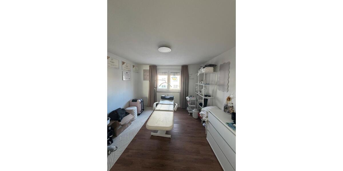 Etagenwohnung Karlsruhe Durlach - 4 Zimmer, 95 m&sup2;, 319.000&euro; | Angebot:25939260