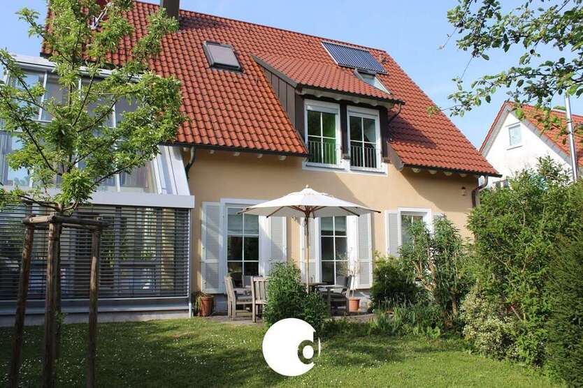 Haus zum Kaufen in Stuttgart 1.680.000 € 194 m²