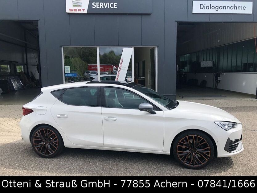 Cupra Leon 85.000 km 23.850 € Achern 77855