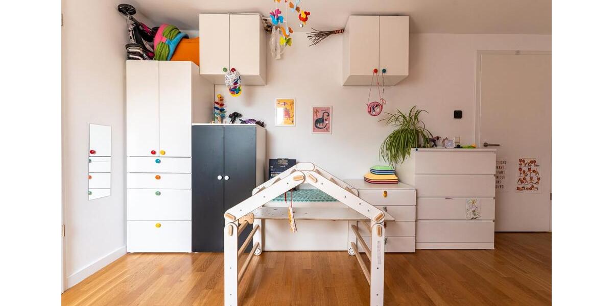Dachgeschoßwohnung Berlin Lichtenberg - 3.5 Zimmer, 108 m&sup2;, 2.000&euro; | Angebot:26699559