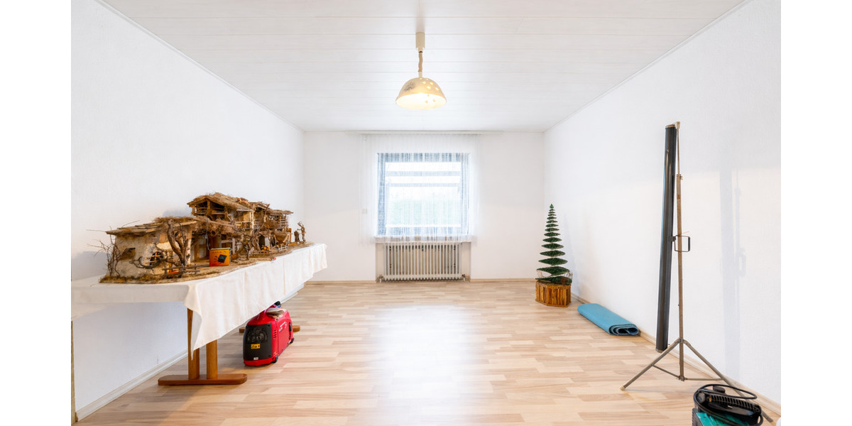 Mehrfamilienhaus, Wohnhaus Röthenbach an der Pegnitz Haimendorf - 9 Zimmer, 381 m&sup2;, 949.000&euro; | Angebot:26230052