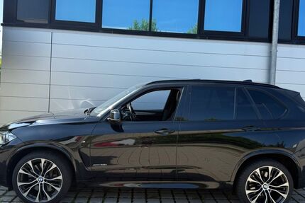 BMW X5 119.876 km 32.999 &euro; Raubling 83064