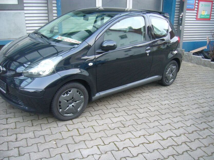 Aygo (X)