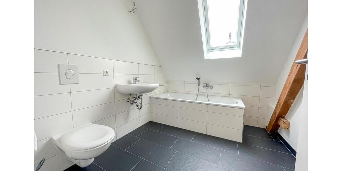Gewerbeobjekt Weiden in der Oberpfalz - 2.000&euro; | Angebot:24028750
