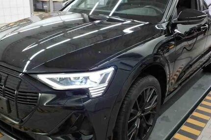 Audi e-tron 41.995 km 36.415 &euro; Hagen 58091